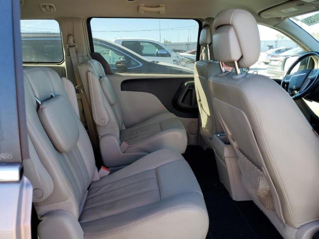 Photo 11 from auction – 2013 CHRYSLER TOWN & COU with VIN 2C4RC1BG8DR556003