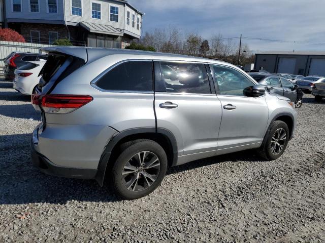 Photo 3 from auction – 2018 TOYOTA HIGHLANDER with VIN 5TDBZRFHXJS872586