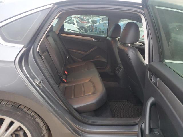 Photo 10 from auction – 2014 VOLKSWAGEN PASSAT SE with VIN 1VWBS7A37EC052930