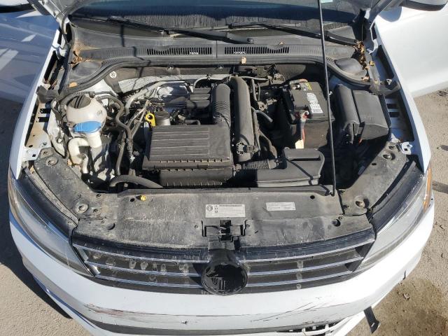Photo 11 from auction – 2017 VOLKSWAGEN JETTA S with VIN 3VW2B7AJ9HM233187