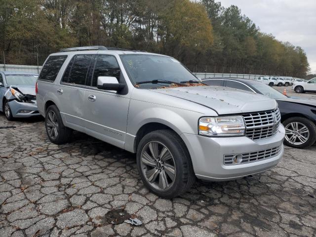 Photo 4 from auction – 2011 LINCOLN NAVIGATOR with VIN 5LMJJ2J53BEJ03158