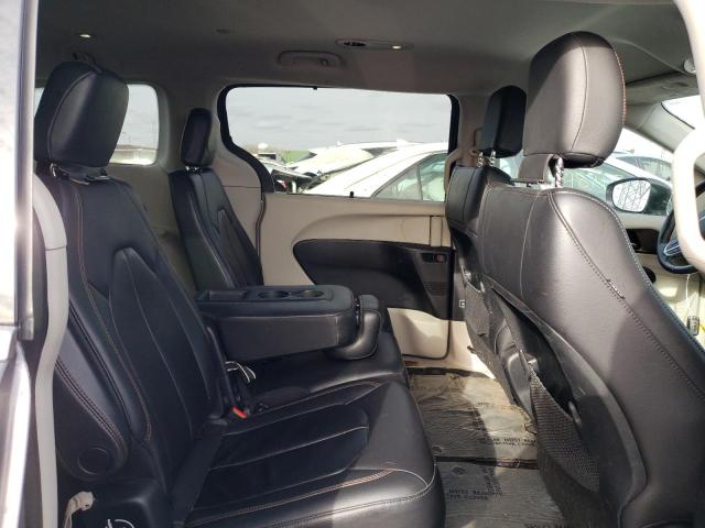 Photo 11 from auction – 2017 CHRYSLER PACIFICA T with VIN 2C4RC1BGXHR745368