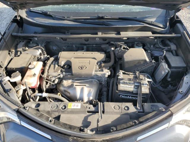 Photo 7 from auction – 2017 TOYOTA RAV4 XLE with VIN JTMRFREV0HD201481