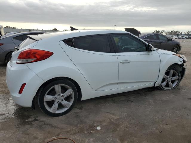 Photo 3 from auction – 2012 HYUNDAI VELOSTER with VIN KMHTC6AD9CU036819