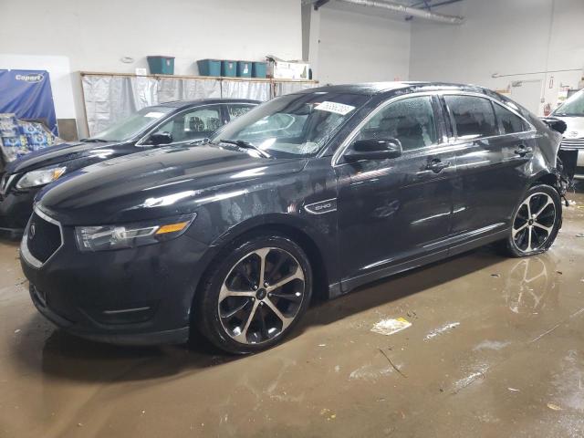 FORD TAURUS SHO 2015 with VIN 1FAHP2KT5FG184181 - Photo from auction