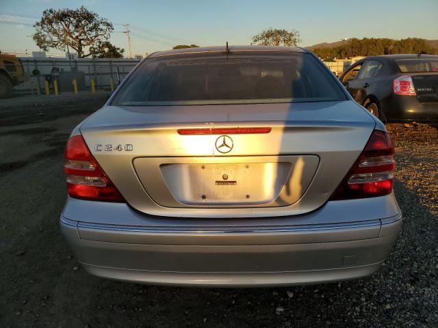 Photo 6 from auction – 2002 MERCEDES-BENZ C 240 with VIN WDBRF61J02E003663