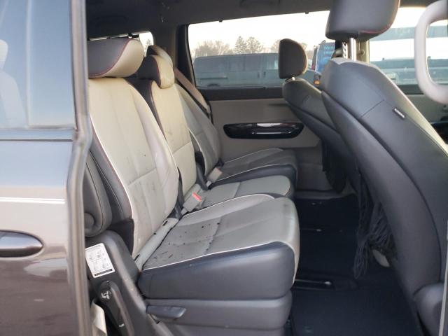 Photo 11 from auction – 2015 KIA SEDONA EX with VIN KNDMC5C15F6019613