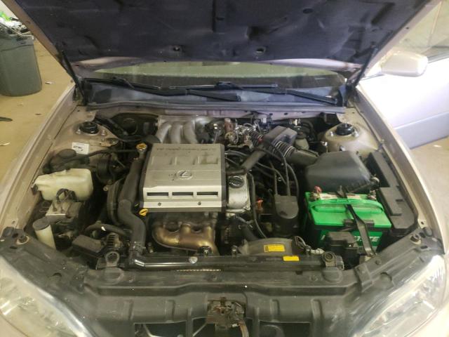 Photo 11 from auction – 1998 LEXUS ES 300 with VIN JT8BF28G1W0128744