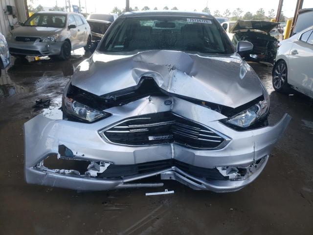 Photo 5 from auction – 2017 FORD FUSION S with VIN 3FA6P0G73HR393194