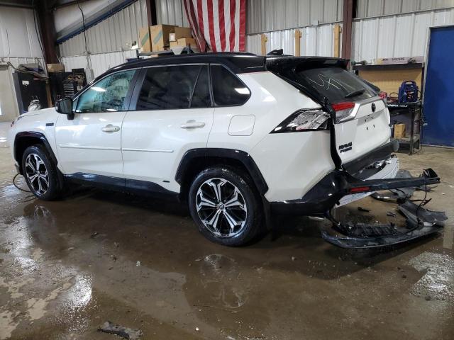 Photo 2 from auction – 2022 TOYOTA RAV4 PRIME with VIN JTMFB3FV4ND077463