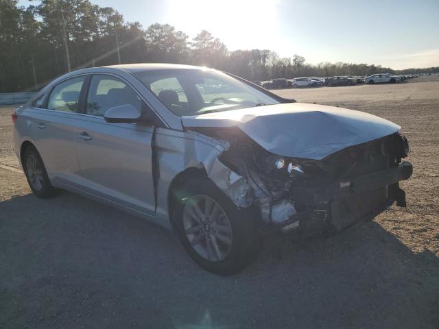 Photo 4 from auction – 2015 HYUNDAI SONATA SE with VIN 5NPE24AF2FH210752