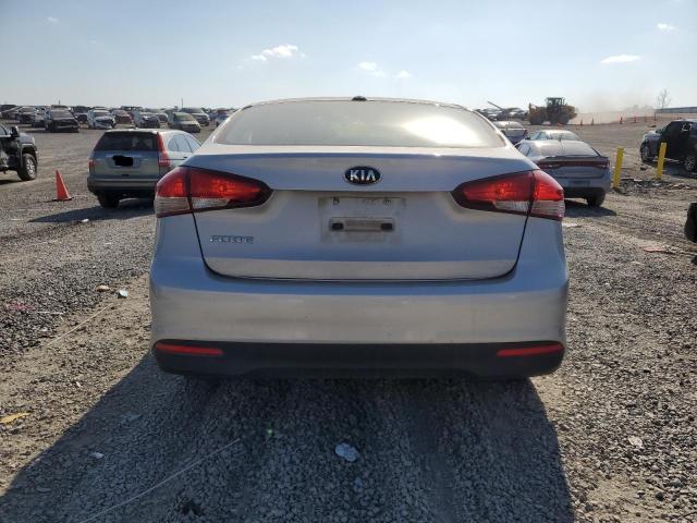 Photo 6 from auction – 2017 KIA FORTE LX with VIN 3KPFK4A79HE038532