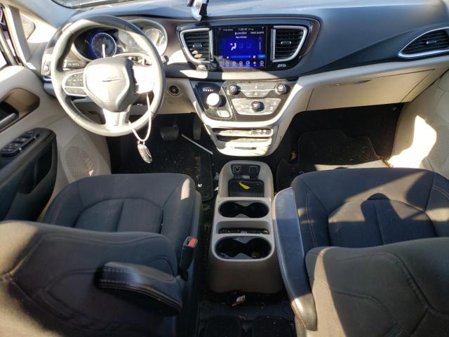 Photo 8 from auction – 2017 CHRYSLER PACIFICA T with VIN 2C4RC1DGXHR577275