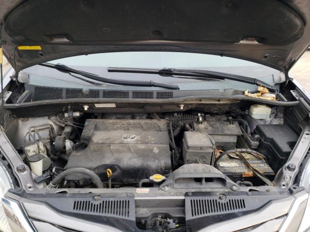 Photo 12 from auction – 2011 TOYOTA SIENNA XLE with VIN 5TDYK3DC9BS065433