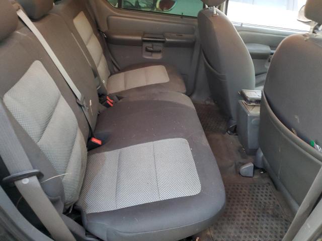 Photo 10 from auction – 2004 FORD EXPLORER S with VIN 1FMZU77K84UC21626