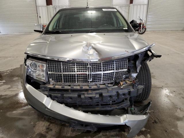 Photo 5 from auction – 2008 LINCOLN MKX with VIN 2LMDU88C68BJ18678