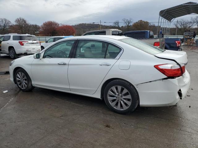 Photo 2 from auction – 2015 HONDA ACCORD with VIN 1HGCR3F82FA026637