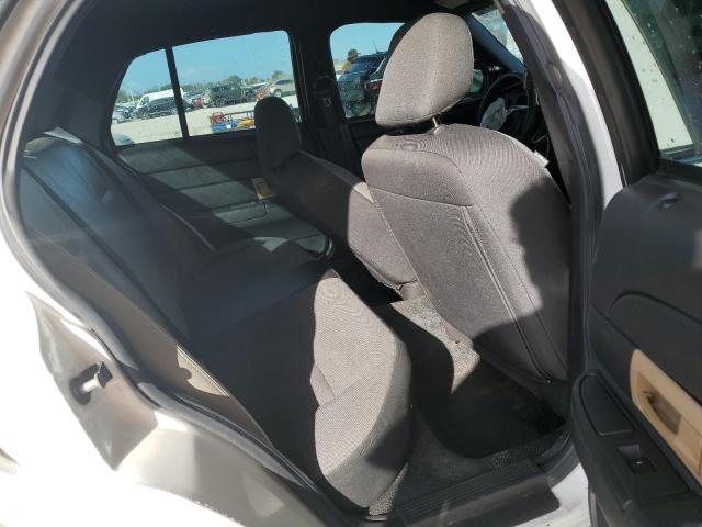 Photo 10 from auction – 2011 FORD CROWN VICT with VIN 2FABP7BV3BX122092