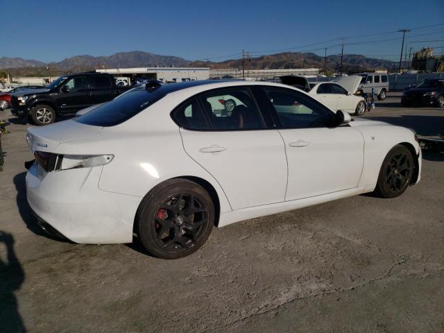 Снимка 3 от търг – 2022 ALFA ROMEO 147 с VIN ZARFAMBN9N7663093