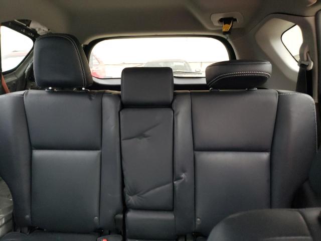 Photo 10 from auction – 2018 TOYOTA RAV4 LIMIT with VIN 2T3DFREV4JW846007