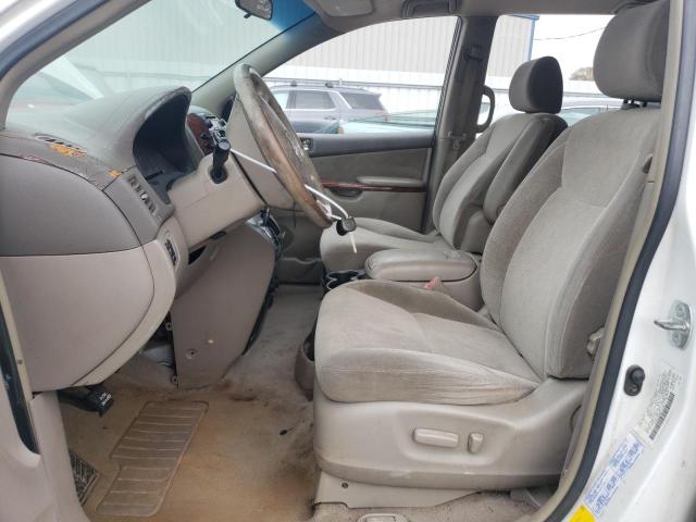 Photo 7 from auction – 2004 TOYOTA SIENNA XLE with VIN 5TDZA22C04S138468