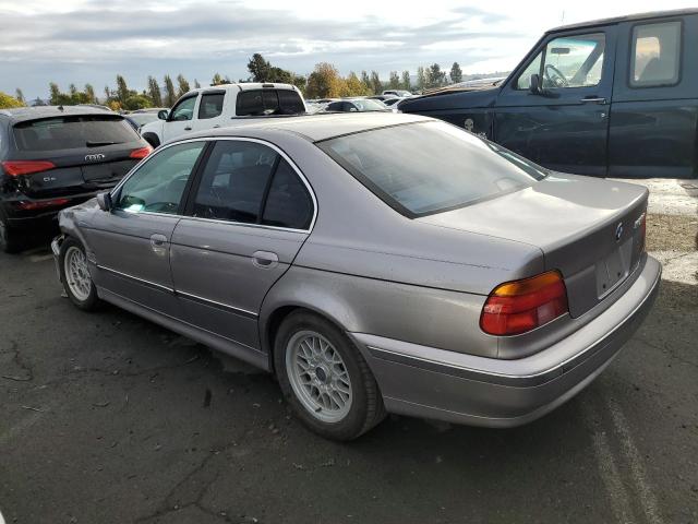 Photo 2 from auction – 2000 BMW 528 I AUTO with VIN WBADM6344YGU23865
