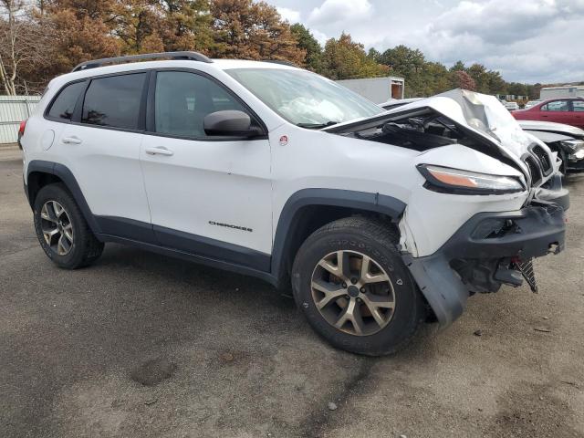 Photo 4 from auction – 2015 JEEP CHEROKEE T with VIN 1C4PJMBB9FW546576