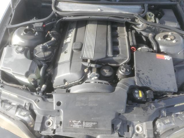Photo 11 from auction – 2004 BMW 330I with VIN WBAEV53424KM33944