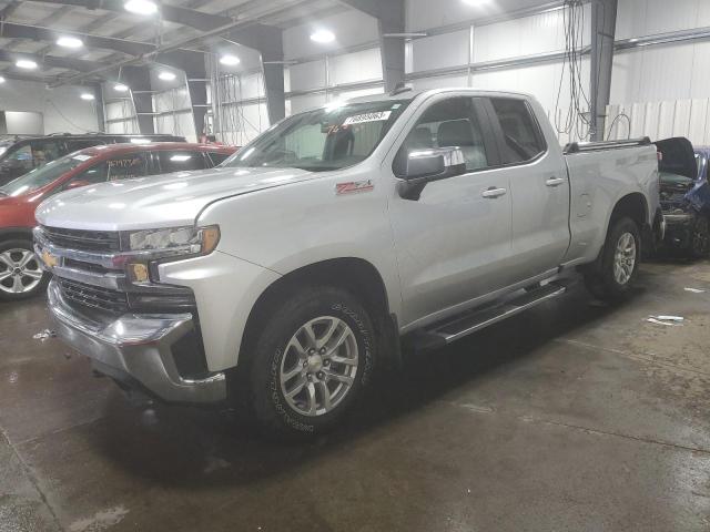 CHEVROLET silverado 2022 with VIN 1GCRYDEDXNZ151451 - Photo from auction