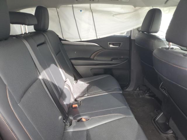 Photo 11 from auction – 2019 TOYOTA HIGHLANDER with VIN 5TDYZRFHXKS289379
