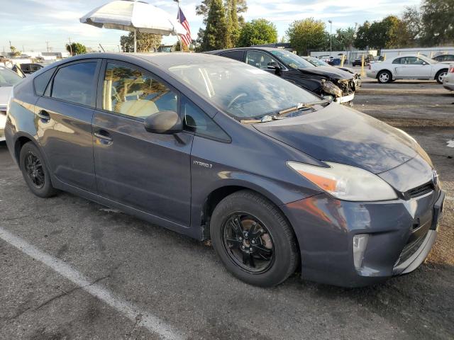 Photo 4 from auction – 2014 TOYOTA PRIUS with VIN JTDKN3DU9E1743296