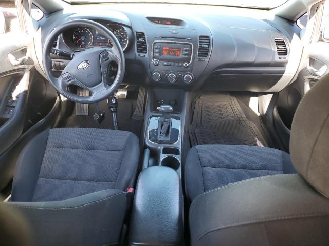 Photo 8 from auction – 2017 KIA FORTE LX with VIN 3KPFK4A74HE116697