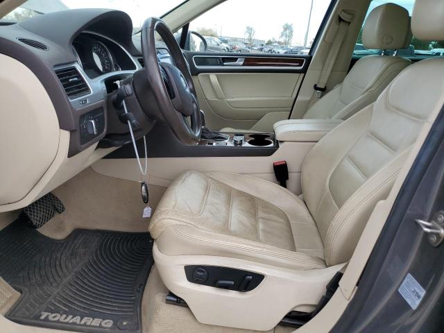 Photo 7 from auction – 2012 VOLKSWAGEN TOUAREG V6 with VIN WVGEF9BP4CD010171