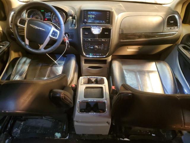 Photo 8 from auction – 2015 CHRYSLER TOWN & COU with VIN 2C4RC1BG7FR730808