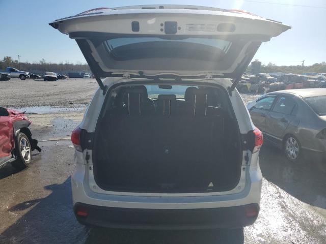 Photo 6 from auction – 2018 TOYOTA HIGHLANDER with VIN 5TDKZRFH9JS286364