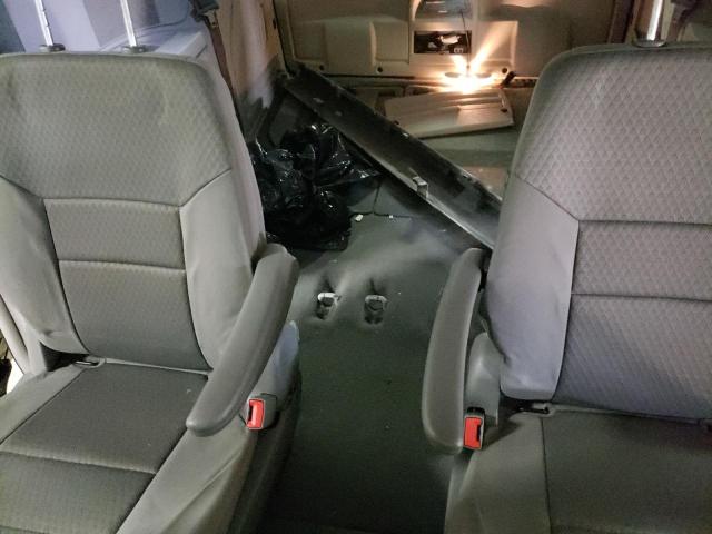 Photo 10 from auction – 2008 CHRYSLER TOWN & COU with VIN 2A8HR54P68R652208