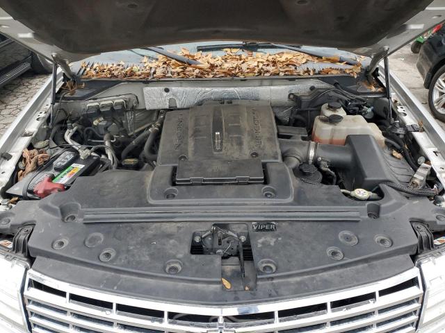 Photo 11 from auction – 2011 LINCOLN NAVIGATOR with VIN 5LMJJ2J53BEJ03158