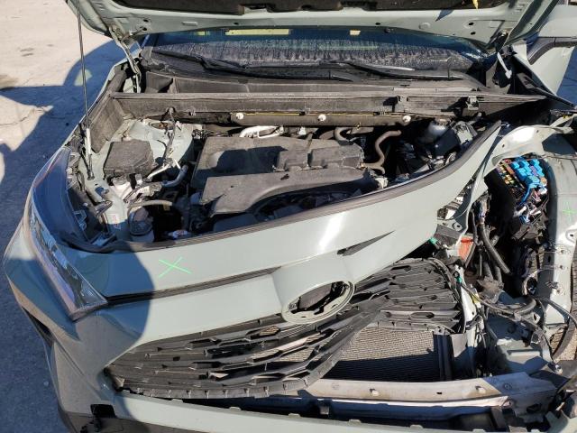Photo 12 from auction – 2020 TOYOTA RAV4 XLE with VIN JTMP1RFV2LJ034815