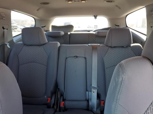 Photo 10 from auction – 2010 CHEVROLET TRAVERSE L with VIN 1GNLREED6AS119809