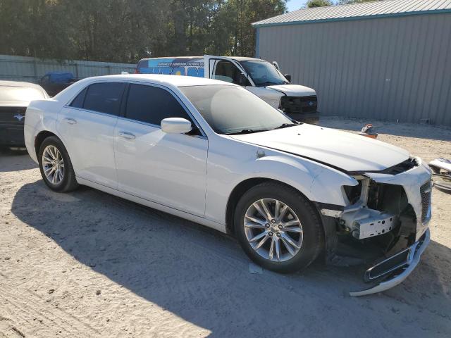 Zdjęcie 4 z aukcji – 2017 CHRYSLER 300 LIMITE z VIN 2C3CCAAG1HH665037