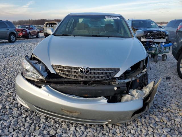 Photo 5 from auction – 2002 TOYOTA CAMRY LE with VIN 4T1BE32K52U629383