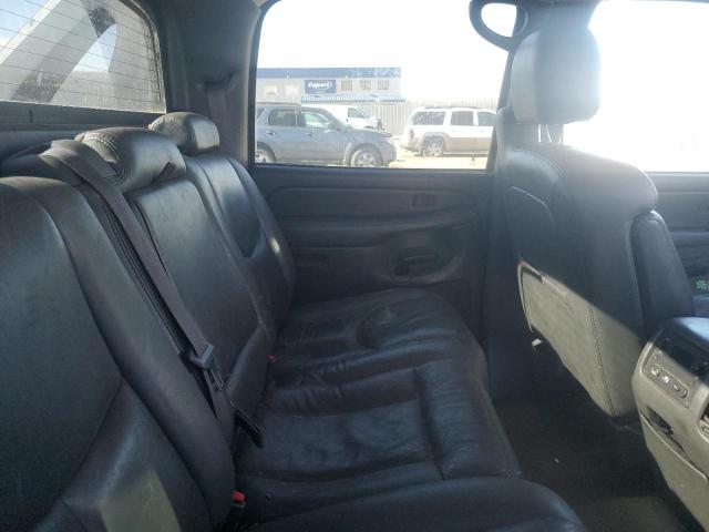 Photo 10 from auction – 2004 CHEVROLET AVALANCHE with VIN 3GNEK12T04G161681