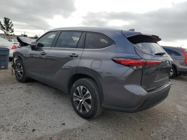 Photo 2 from auction – 2021 TOYOTA HIGHLANDER with VIN 5TDGZRAH6MS042897