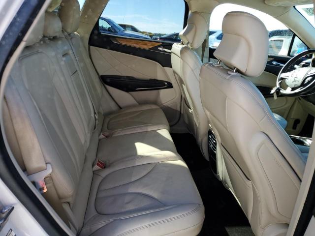 Photo 11 from auction – 2015 LINCOLN MKC with VIN 5LMCJ1A93FUJ41281