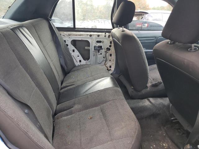 Photo 10 from auction – 1999 FORD CROWN VICT with VIN 2FAFP71W3XX183882