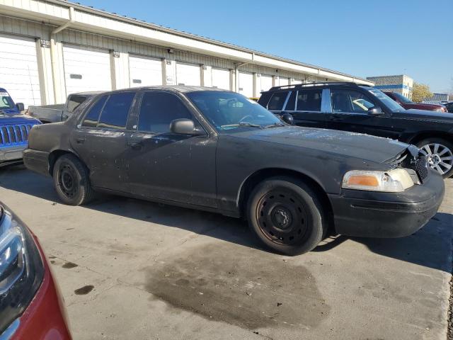 Photo 4 from auction – 2005 FORD CROWN VICT with VIN 2FAHP71W95X132490