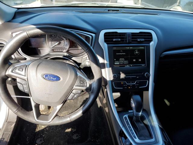 Photo 8 from auction – 2016 FORD FUSION SE with VIN 3FA6P0HD3GR373434