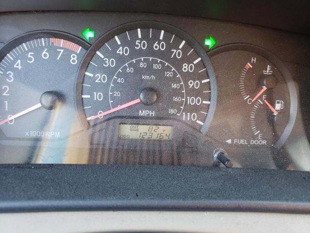 Photo 9 from auction – 2005 TOYOTA COROLLA CE with VIN 2T1BR32E85C479984