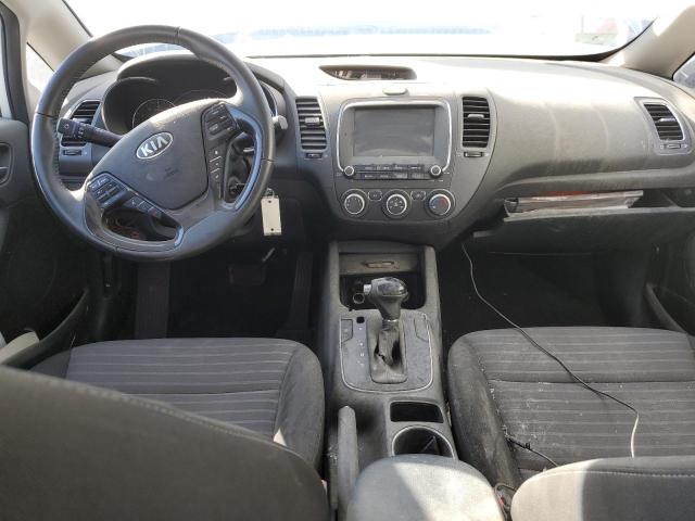 Photo 8 from auction – 2017 KIA FORTE LX with VIN 3KPFL4A75HE013415