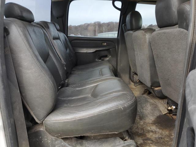 Photo 10 from auction – 2005 CHEVROLET SILVERADO with VIN 1GCHC23U65F806501